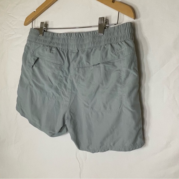 COLUMBIA women’s athletic short with pockets - Picture 9 of 15